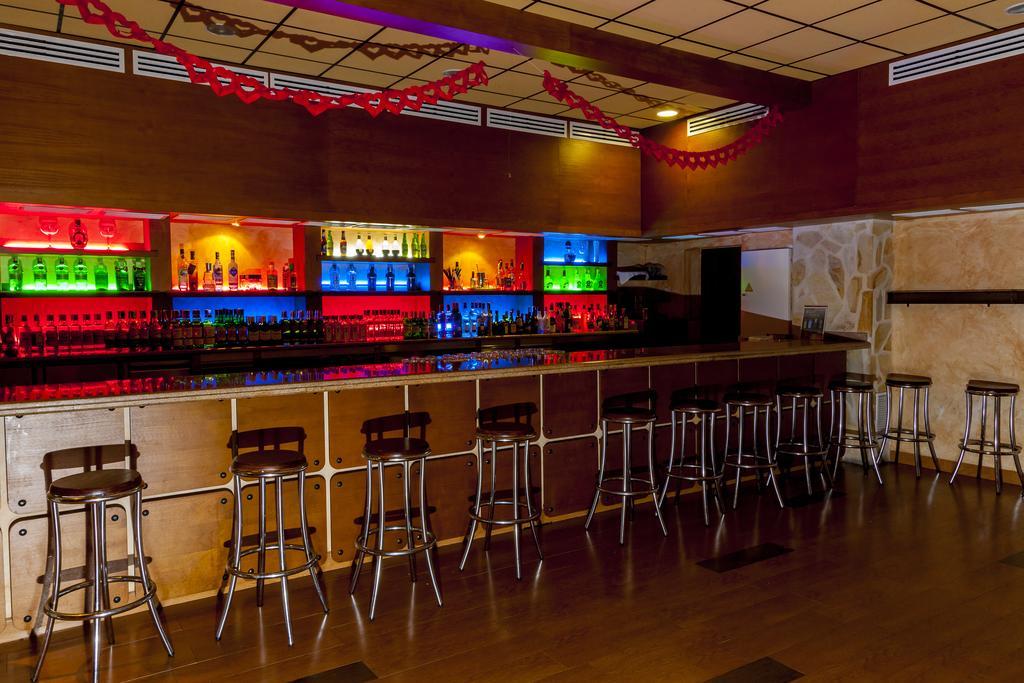 克蒙达德酒店 卡兰克 外观 照片